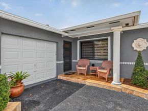11421 NW 38th Place, Sunrise FL 33323