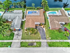 11421 NW 38th Place, Sunrise FL 33323