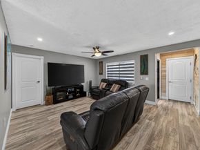 11421 NW 38th Place, Sunrise FL 33323