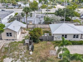 11 SW 11th Ave, Fort Lauderdale FL 33312