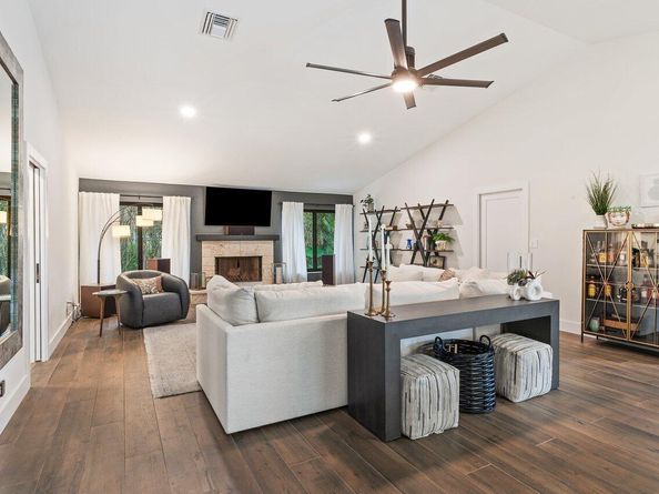 264 Deer Creek Woodlake Circle, Deerfield Beach FL 33442