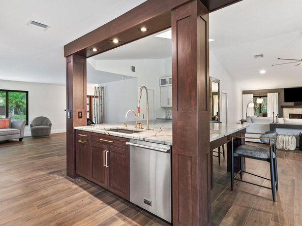 264 Deer Creek Woodlake Circle, Deerfield Beach FL 33442