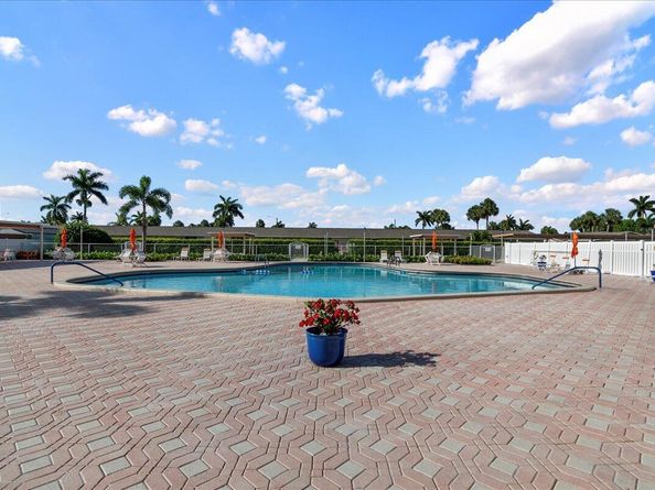 2691 Dudley Drive E A, West Palm Beach FL 33415