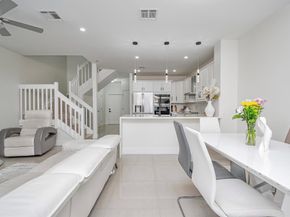 819 NW 42 Place 819, Deerfield Beach FL 33064