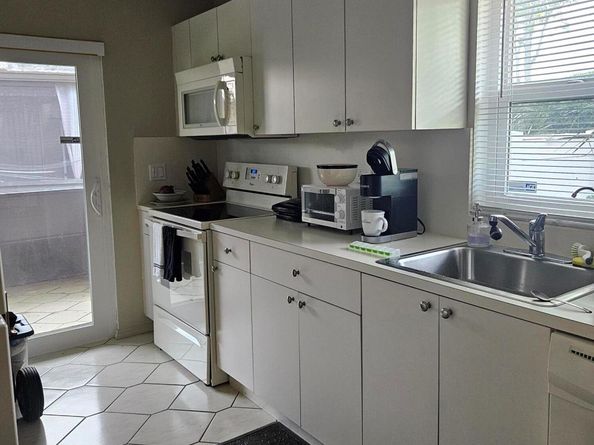 8977 Echo Lane D, Boca Raton FL 33496