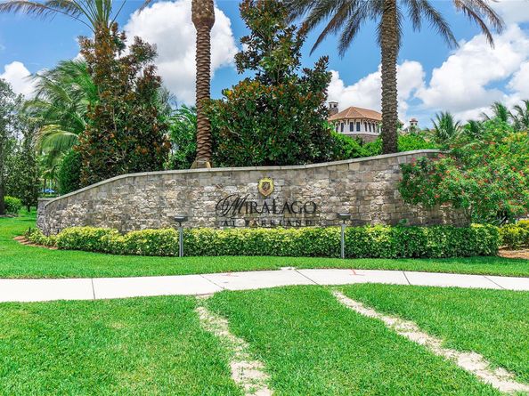 9725 Blue Isle Bay, Parkland FL 33076