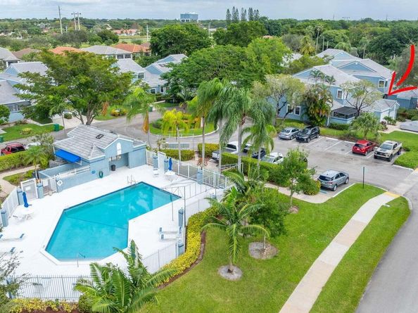 8353 Waterford Avenue, Tamarac FL 33321