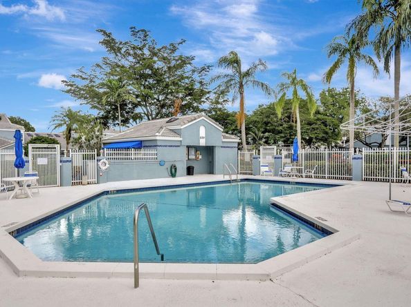 8353 Waterford Avenue, Tamarac FL 33321