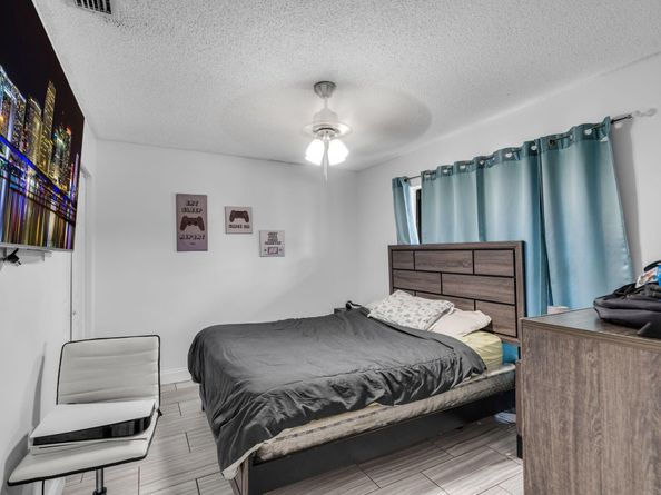 8382 NW 37th Street, Sunrise FL 33351