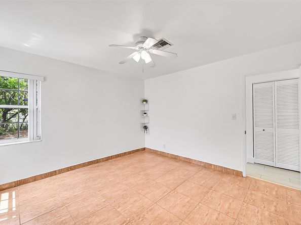 230 NW 52nd Ct, Fort Lauderdale FL 33309