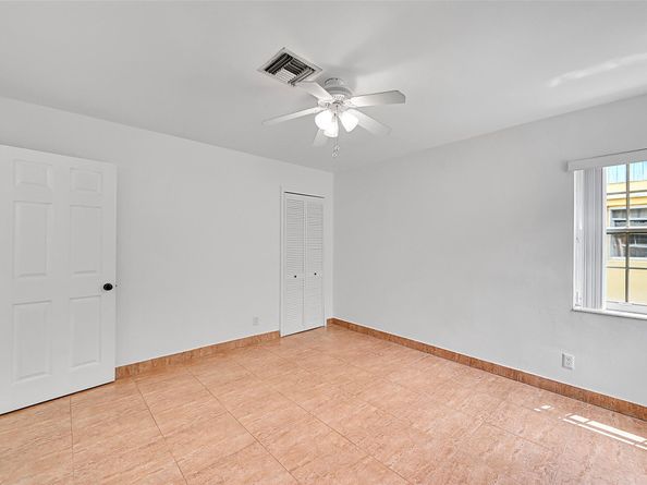 230 NW 52nd Ct, Fort Lauderdale FL 33309