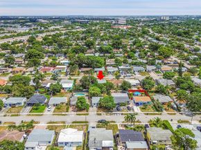 230 NW 52nd Ct, Fort Lauderdale FL 33309