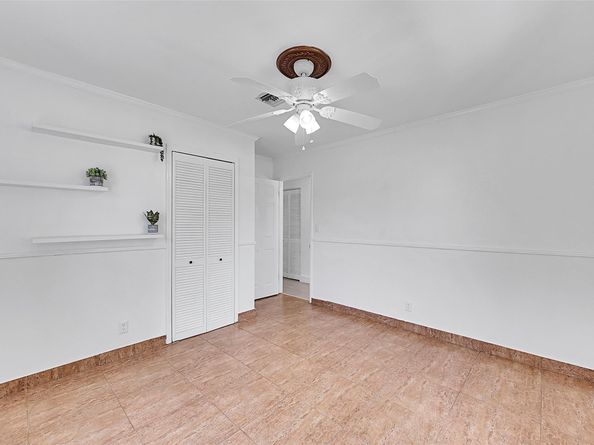 230 NW 52nd Ct, Fort Lauderdale FL 33309