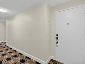 6815 Willow Wood Drive 4062, Boca Raton FL 33434