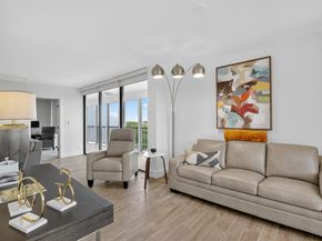 6815 Willow Wood Drive 4062, Boca Raton FL 33434