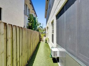 426 SW 9th Street, Fort Lauderdale FL 33315