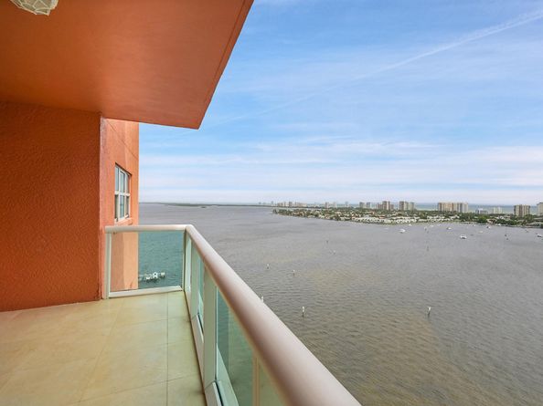 2640 Lake Shore Drive 2011, Riviera Beach FL 33404