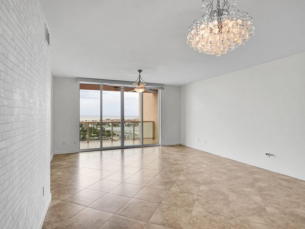 2640 Lake Shore Drive 2011, Riviera Beach FL 33404