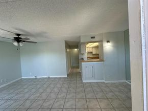 1799 Fairview Villas Drive 1, Palm Springs FL 33406