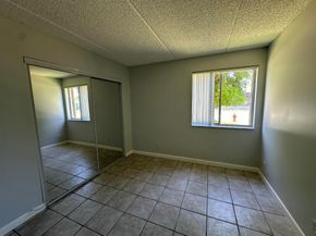 1799 Fairview Villas Drive 1, Palm Springs FL 33406
