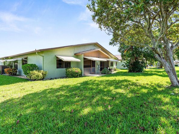 1736 Palmland Drive, Boynton Beach FL 33436