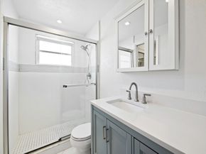 329 SE 3rd St 305P, Hallandale Beach FL 33009