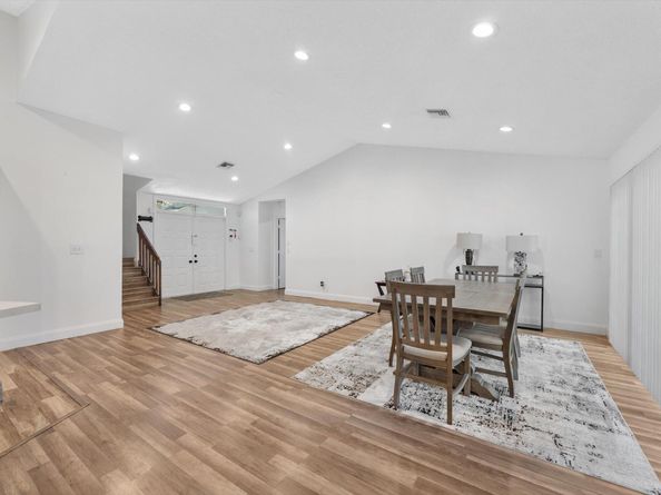 5185 NW 52nd Street, Coconut Creek FL 33073