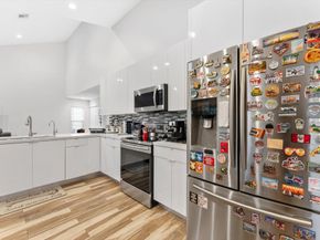 5185 NW 52nd Street, Coconut Creek FL 33073