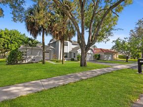 5185 NW 52nd Street, Coconut Creek FL 33073