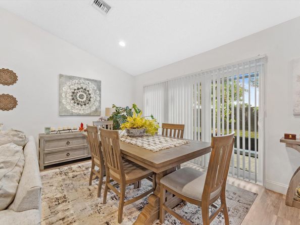 5185 NW 52nd Street, Coconut Creek FL 33073