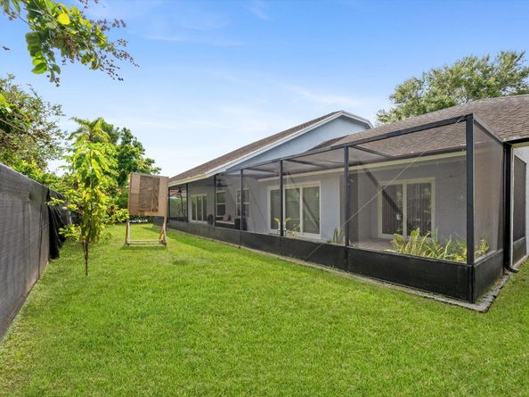 5185 NW 52nd Street, Coconut Creek FL 33073