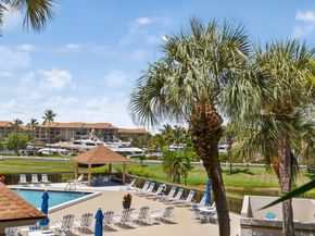 601 Seafarer Circle 201, Jupiter FL 33477