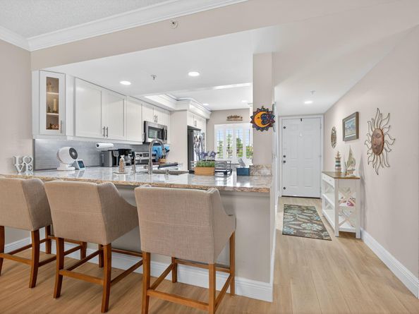 601 Seafarer Circle 201, Jupiter FL 33477