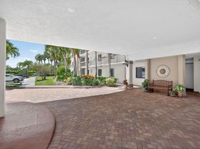 601 Seafarer Circle 201, Jupiter FL 33477
