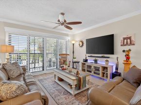 601 Seafarer Circle 201, Jupiter FL 33477