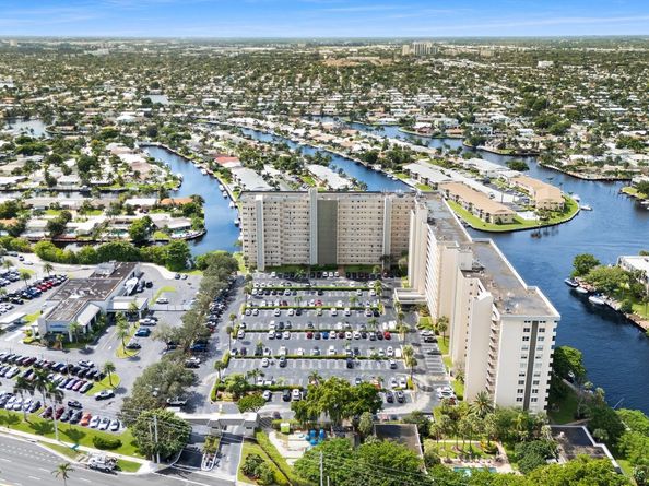 801 S Federal Hwy 320, Pompano Beach FL 33062