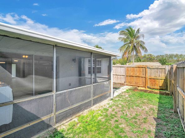 2520 SW 14th Ct 45, Boynton Beach FL 33426