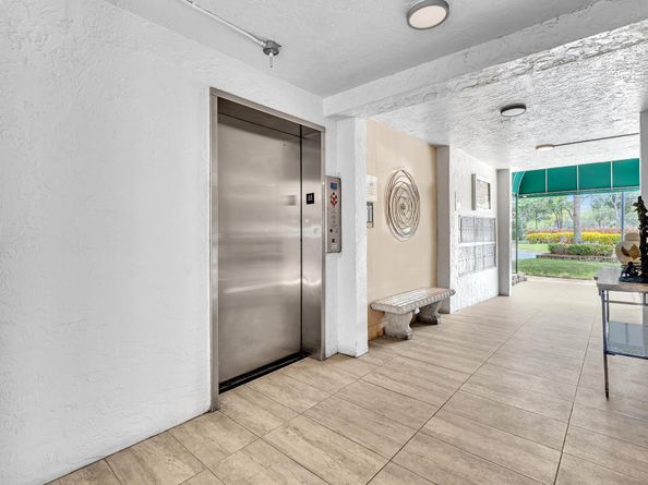 9587 Weldon Cir B311, Fort Lauderdale FL 33321