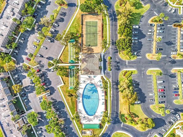 9587 Weldon Cir B311, Fort Lauderdale FL 33321