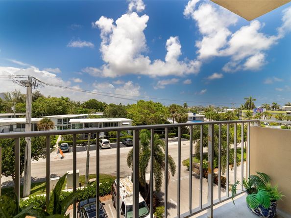 1050 SE 15TH St 409, Fort Lauderdale FL 33316