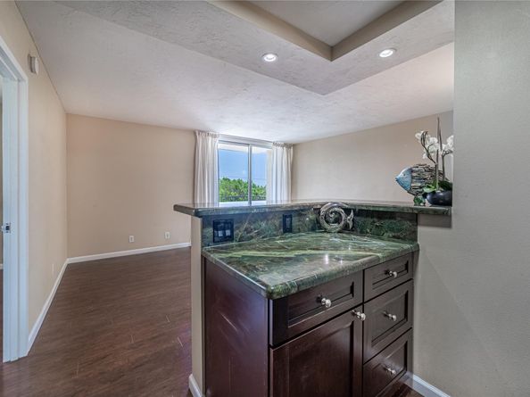 1050 SE 15TH St 409, Fort Lauderdale FL 33316