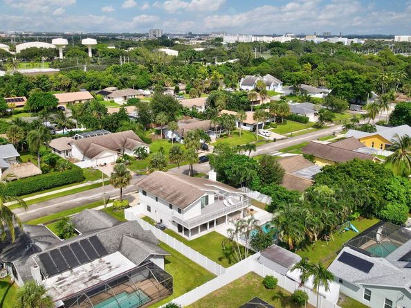 1260 NW 15th Street, Boca Raton FL 33486