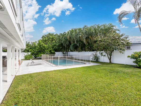 1260 NW 15th Street, Boca Raton FL 33486