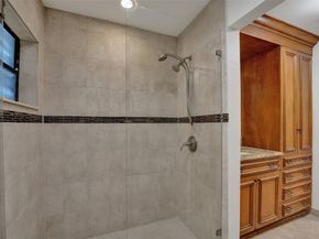 750 Bluebird Ln, Plantation FL 33324