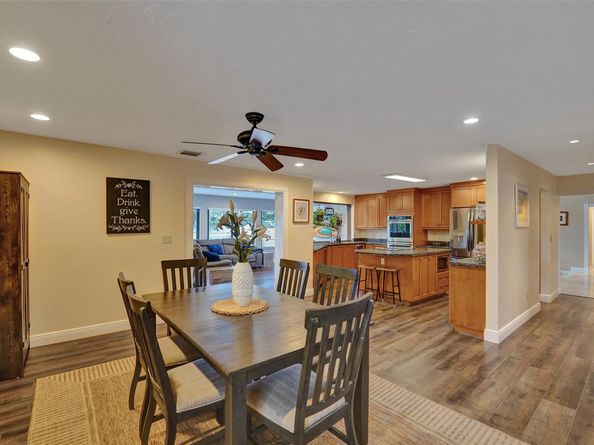 750 Bluebird Ln, Plantation FL 33324