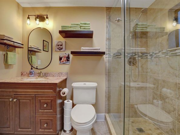 750 Bluebird Ln, Plantation FL 33324