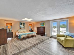 750 Bluebird Ln, Plantation FL 33324