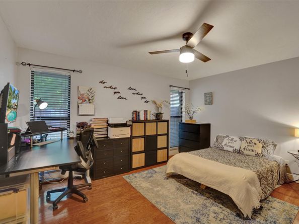 750 Bluebird Ln, Plantation FL 33324