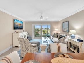7286 Huntington Lane 301, Delray Beach FL 33446
