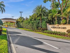 7286 Huntington Lane 301, Delray Beach FL 33446